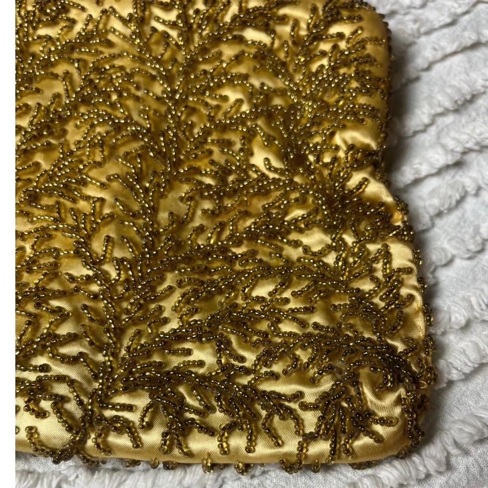Vintage Gold‎ Hand Beaded Satin Evening Bag Kiss Lock Clutch Hong Kong Made